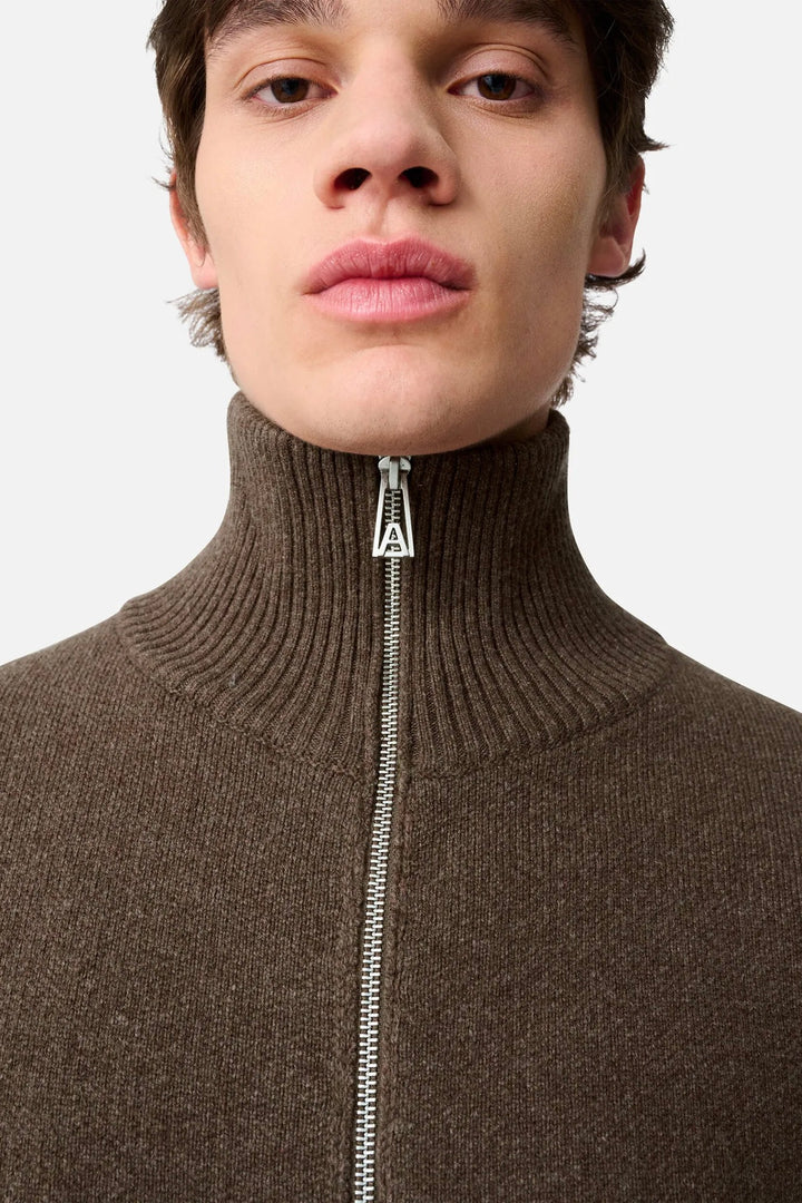 Core Zip-Up Sweater Dark Brown