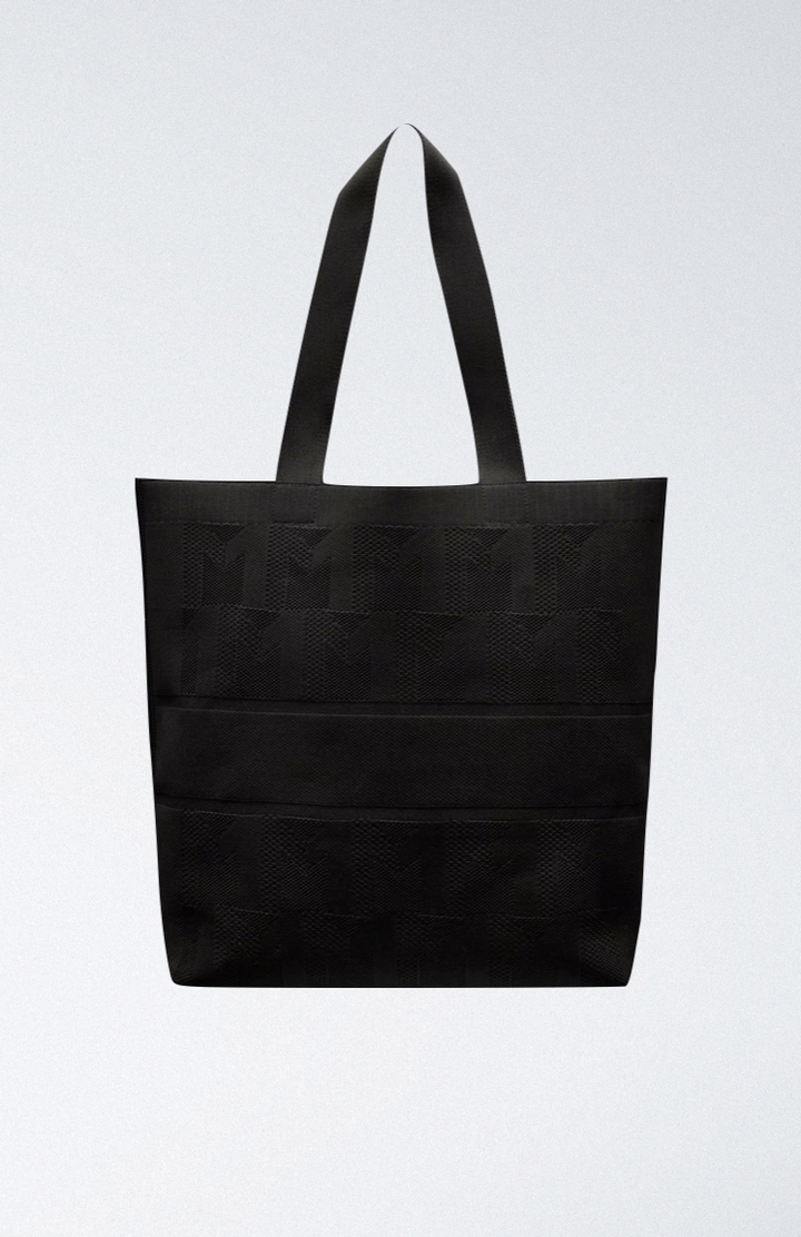 KNIT TOTE BAG