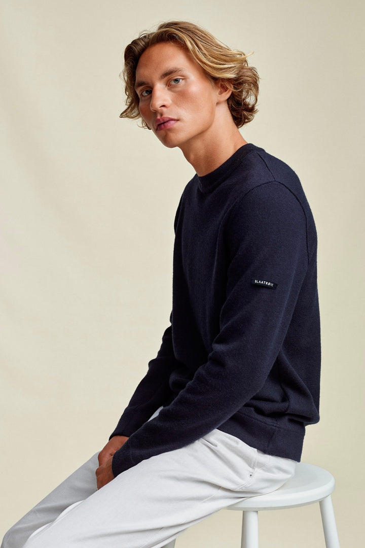 Blaatrøie No. 1 - Dark Navy