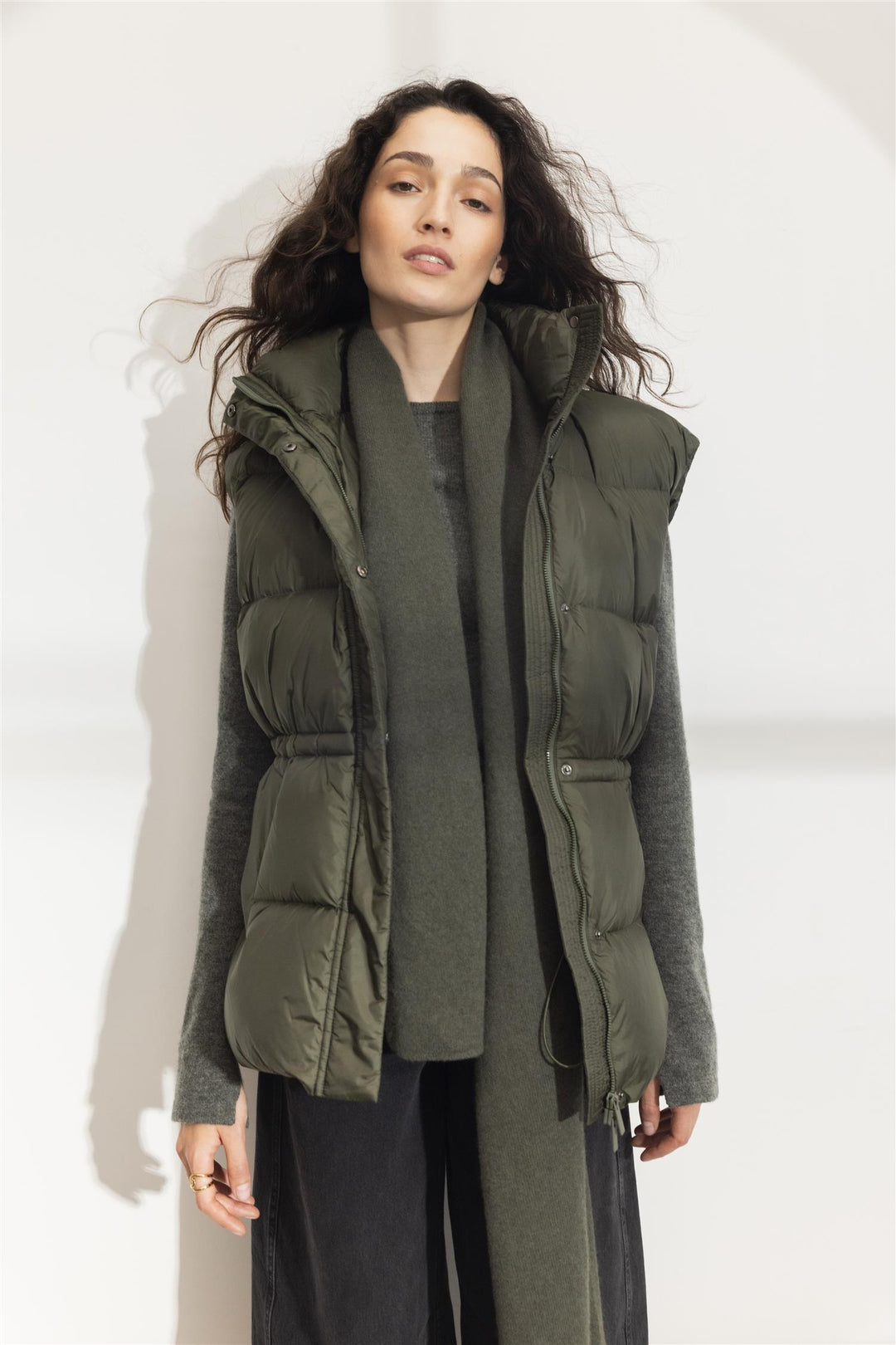 Lenox Down Vest Olive
