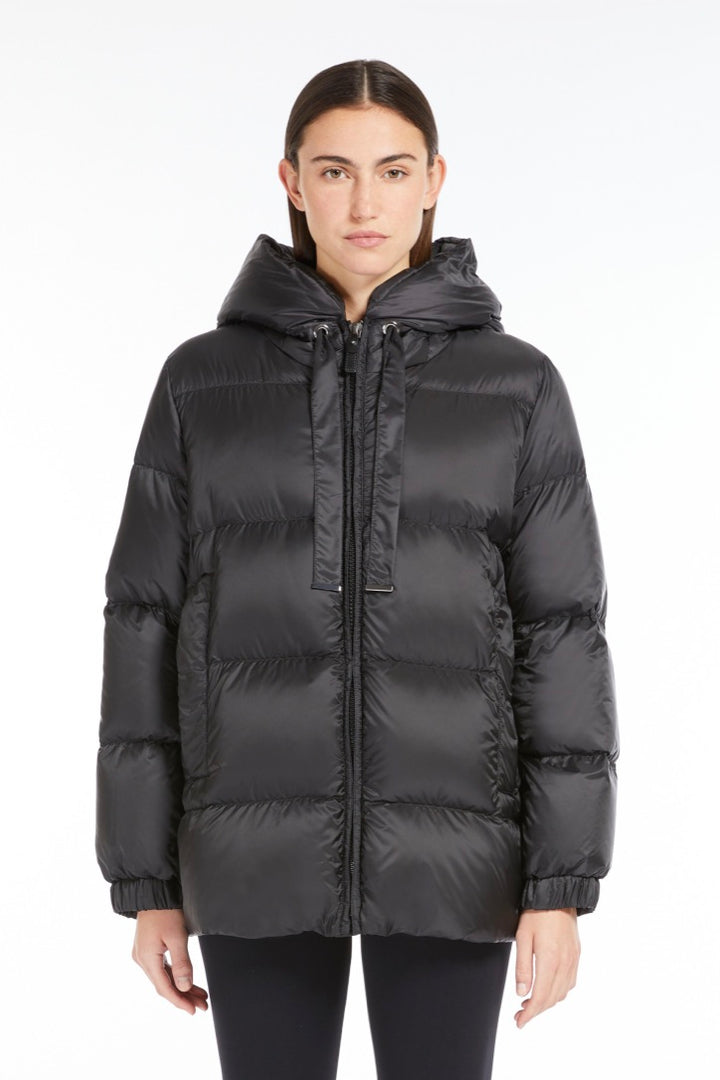 Seia Water-repellent Quilted Down Jacket