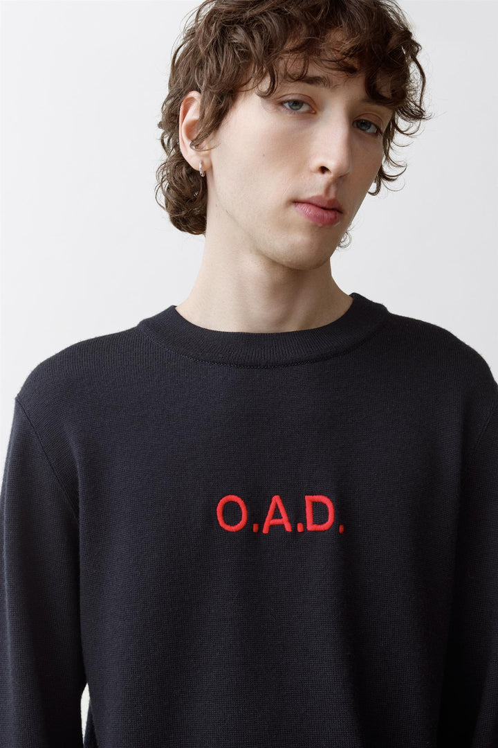 Blaatrøie No. 1 Navy w/Red Embroidery