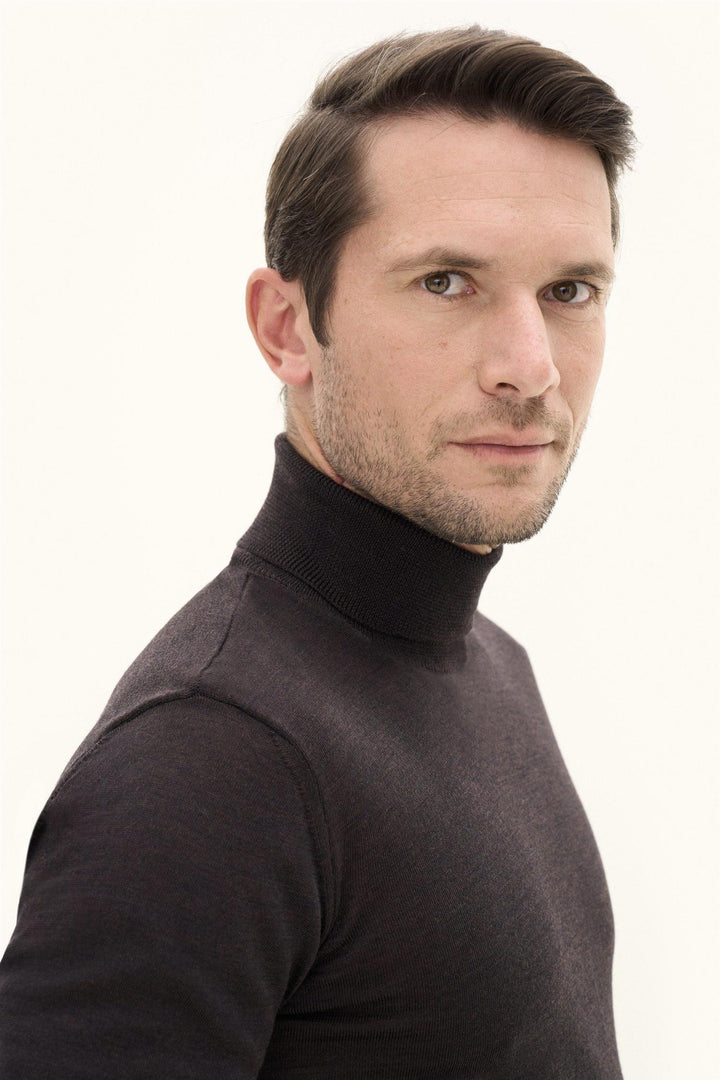 Marcel Rollneck Brown Flannel
