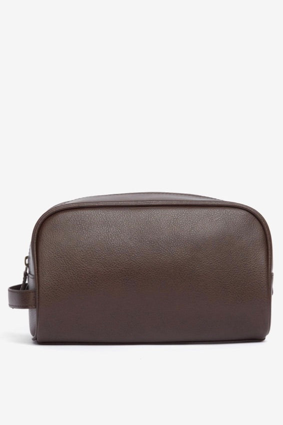Barbour Leather Washbag Dark Brown
