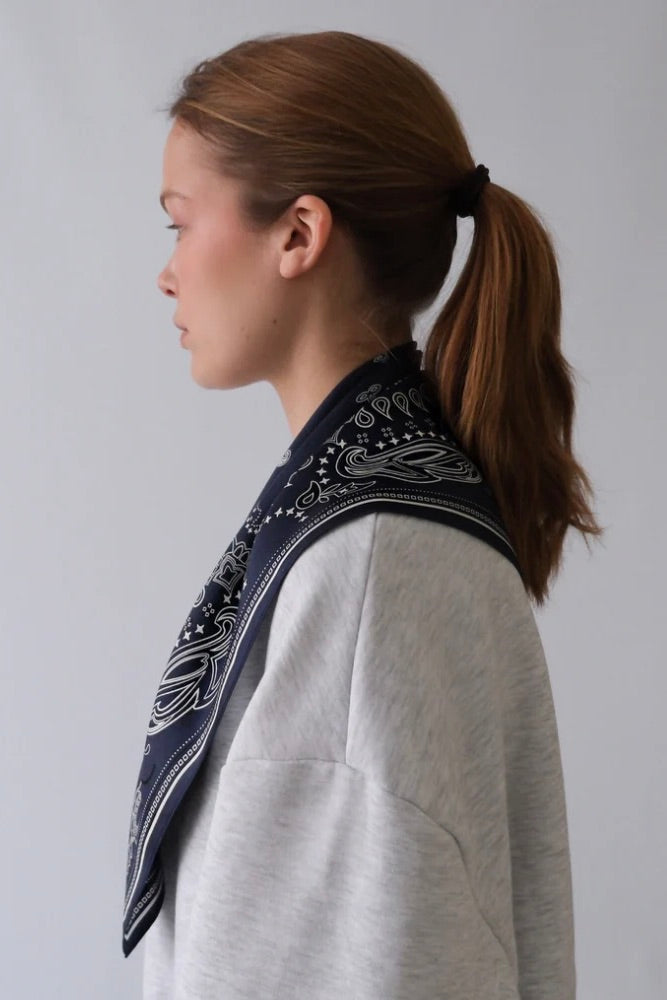 LE SCARF Paisley Scarf Navy/Black/White 65X65 - Dale