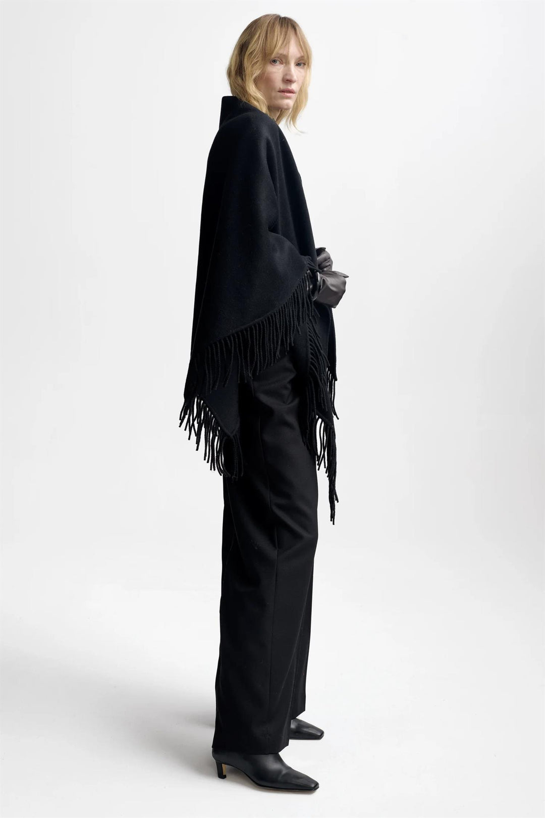 Alba Wool Scarf Black