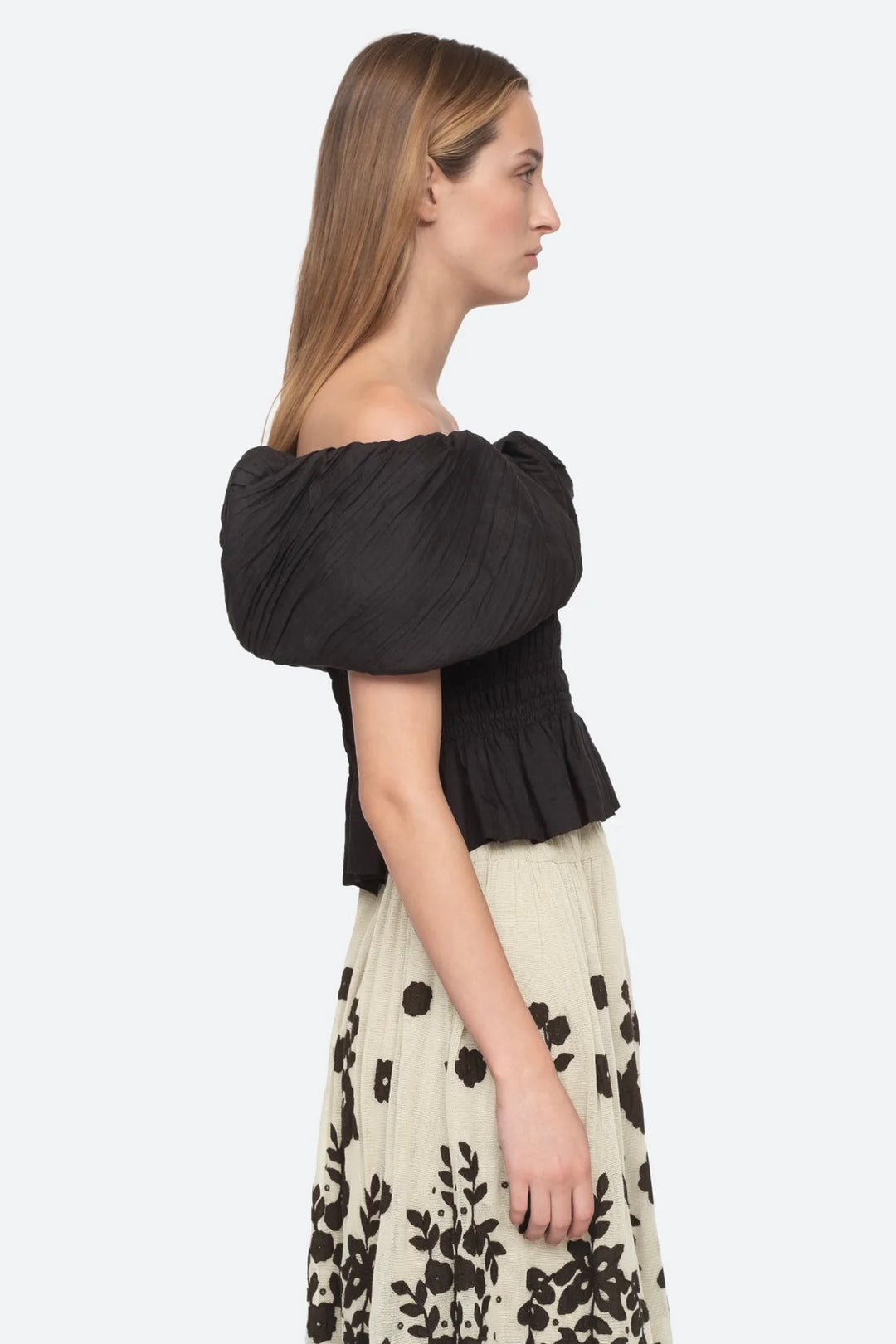 LOREN SOLID OFF SHOULDER TOP