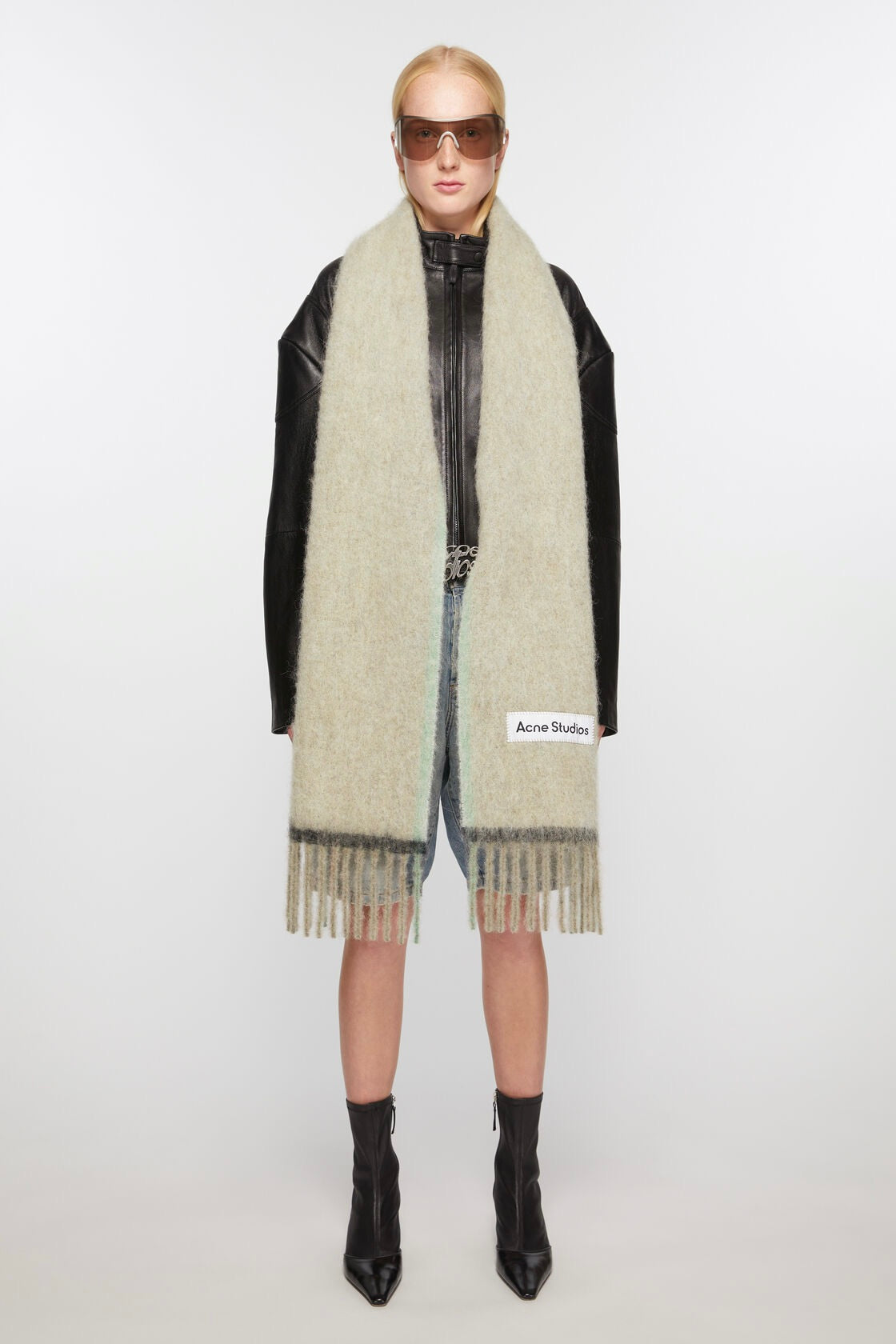 ACNE STUDIOS | Wool Mohair Narrow Scarf Beige/Grey | Dale