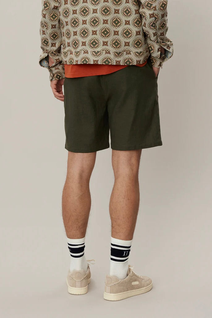 Otto Linen Shorts - FORREST GREEN