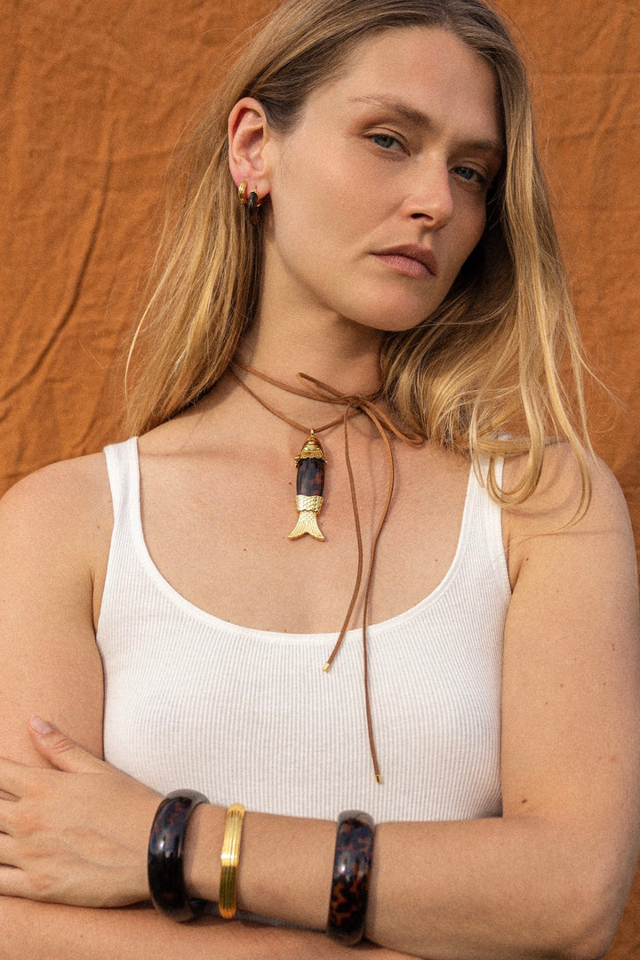 Bold Beautiful Bangle Golden Tortoise