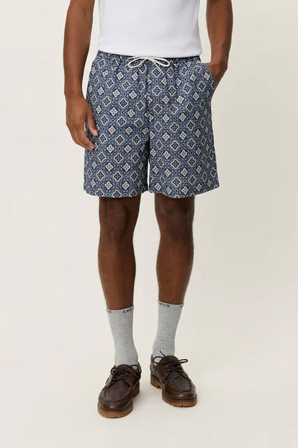 LES DEUX Harry Arabesque Aop Shorts - Dale