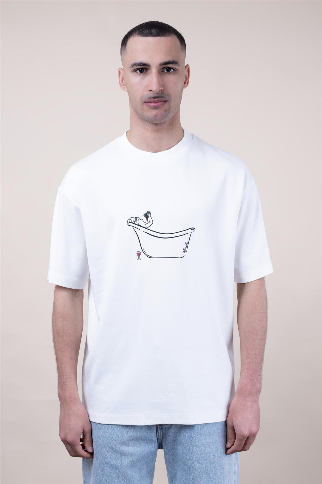 Wine Bath T-shirt Offwhite