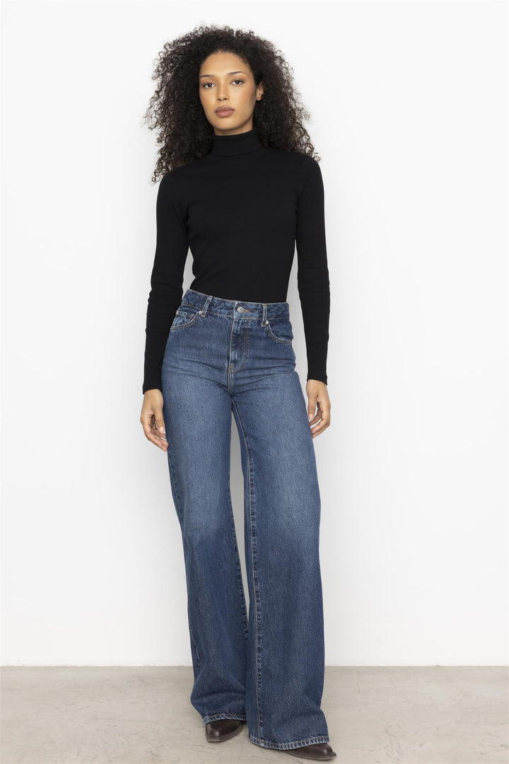 Taylor Stretch Edition Washed Dark Blue