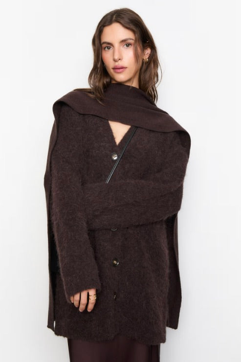 Babette Scarf Dark Brown