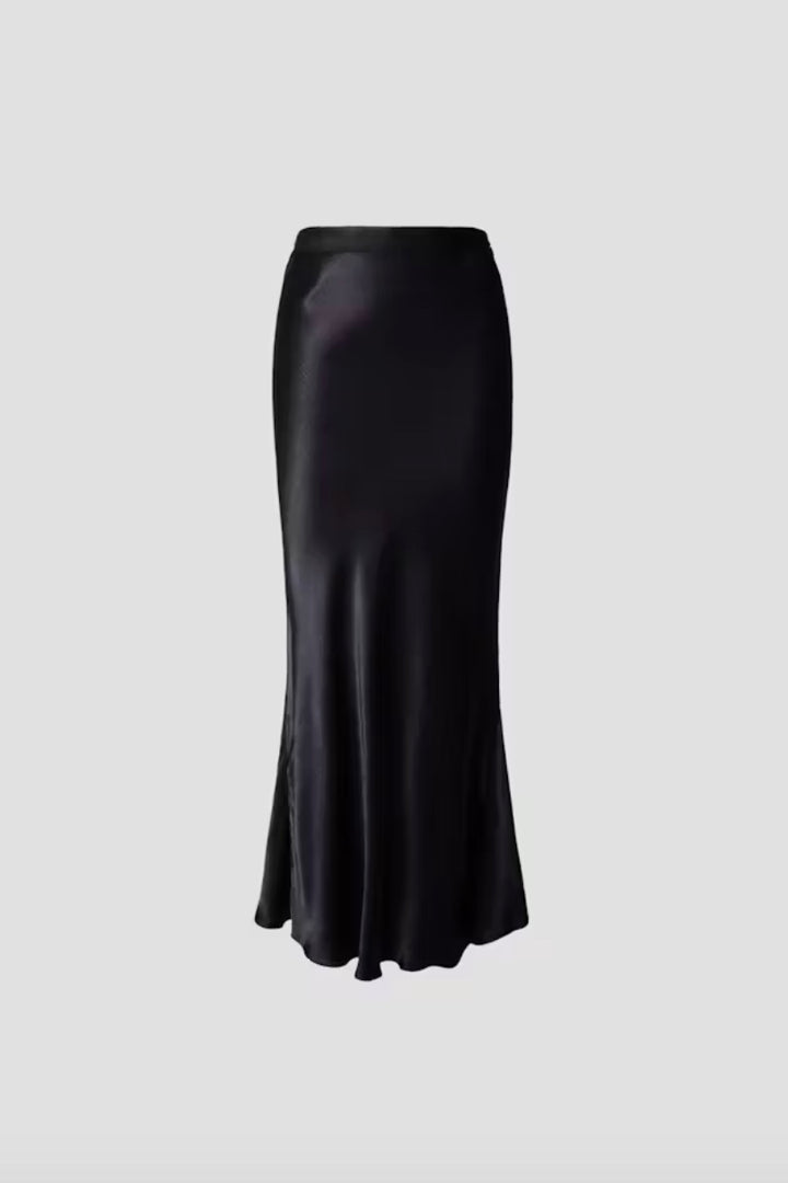 Hyro Skirt Black