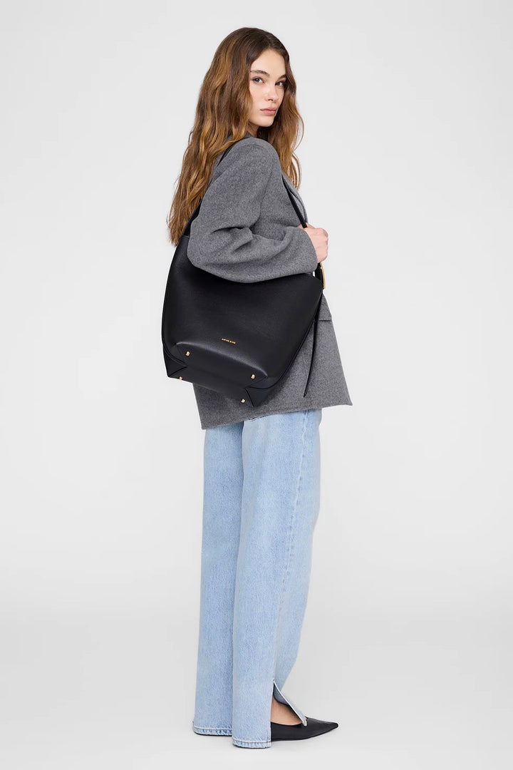 Elly Bucket Bag Grained Leather Black