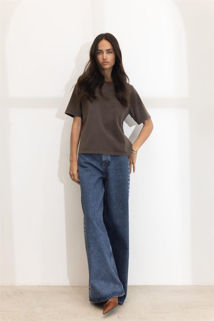 Ezra Tee Dark Brown