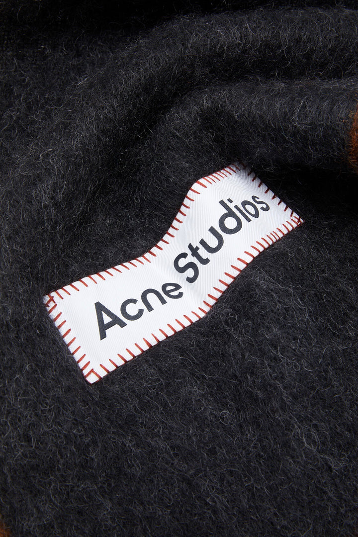 Wool Mohair Narrow Scarf Black