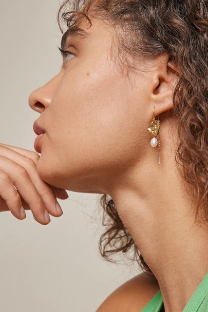 Kai Pearl Earring