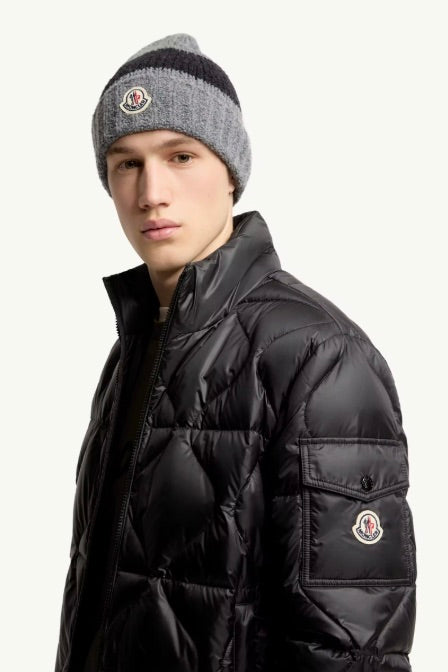 Asurel Geometric Quilted Short Down Jacket Black