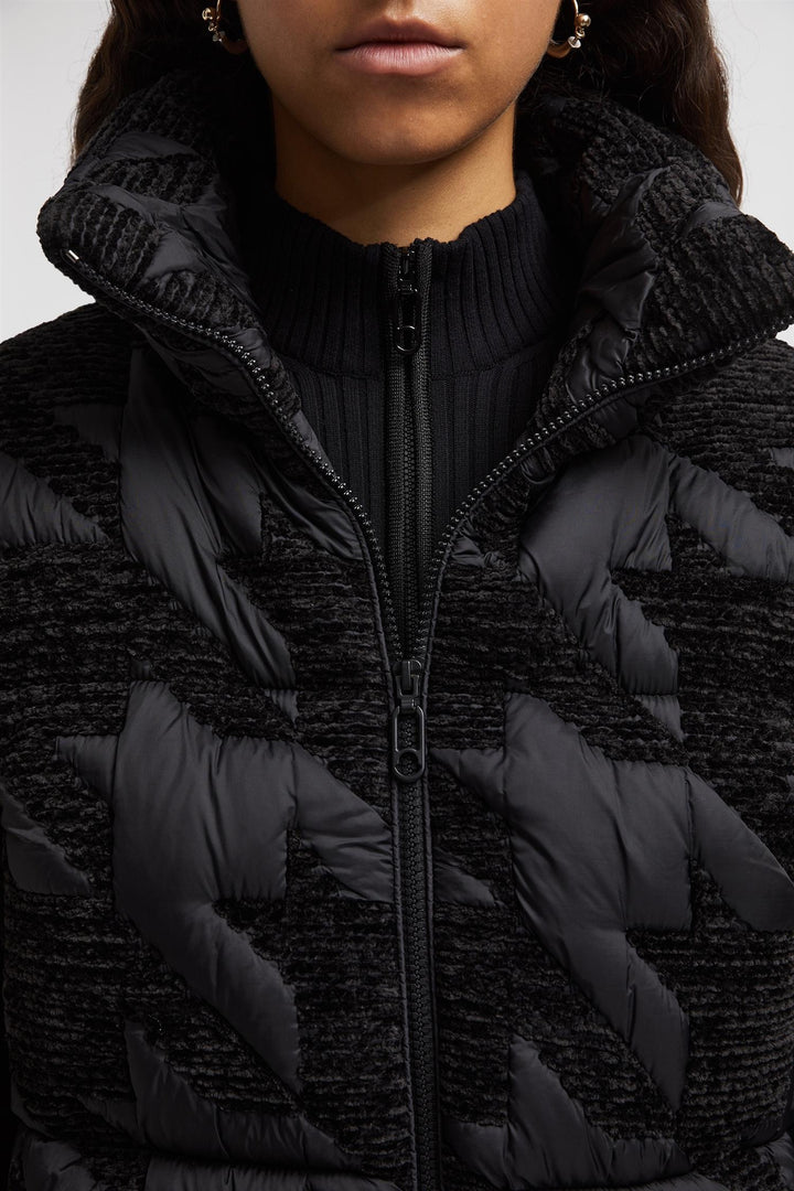 Evandra Short Down Jacket