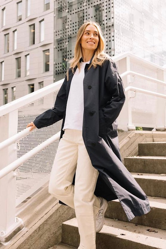 Sheer II Trenchcoat Navy Blue