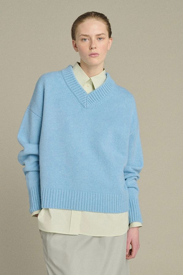 Julie Merino Pullover Clear Blue