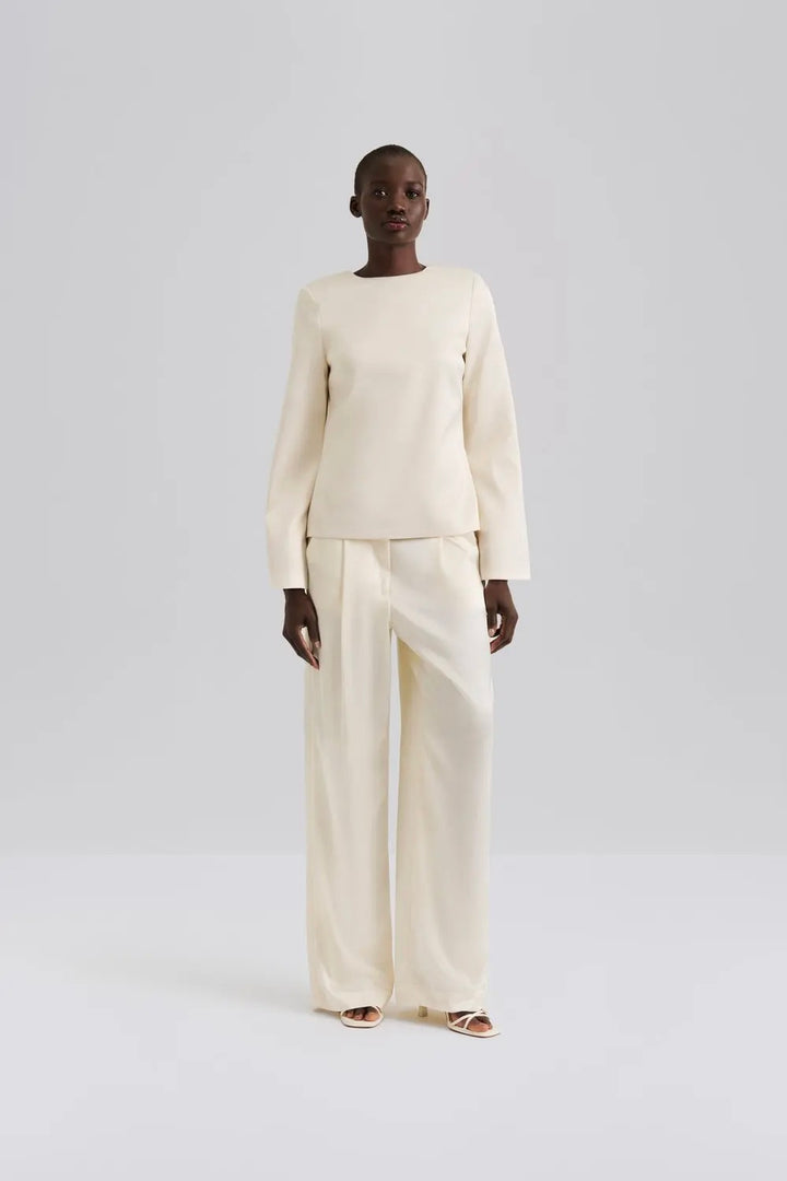 Elna Bow Detailed Top Vanilla