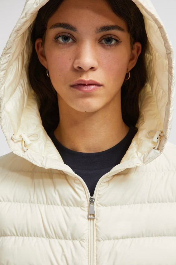 Hede Hooded Short Down Jacket