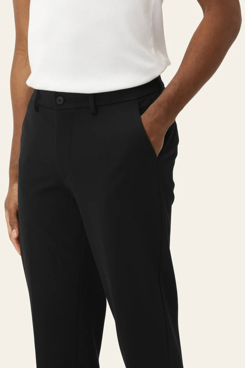 Como Reg Suit Pants Black