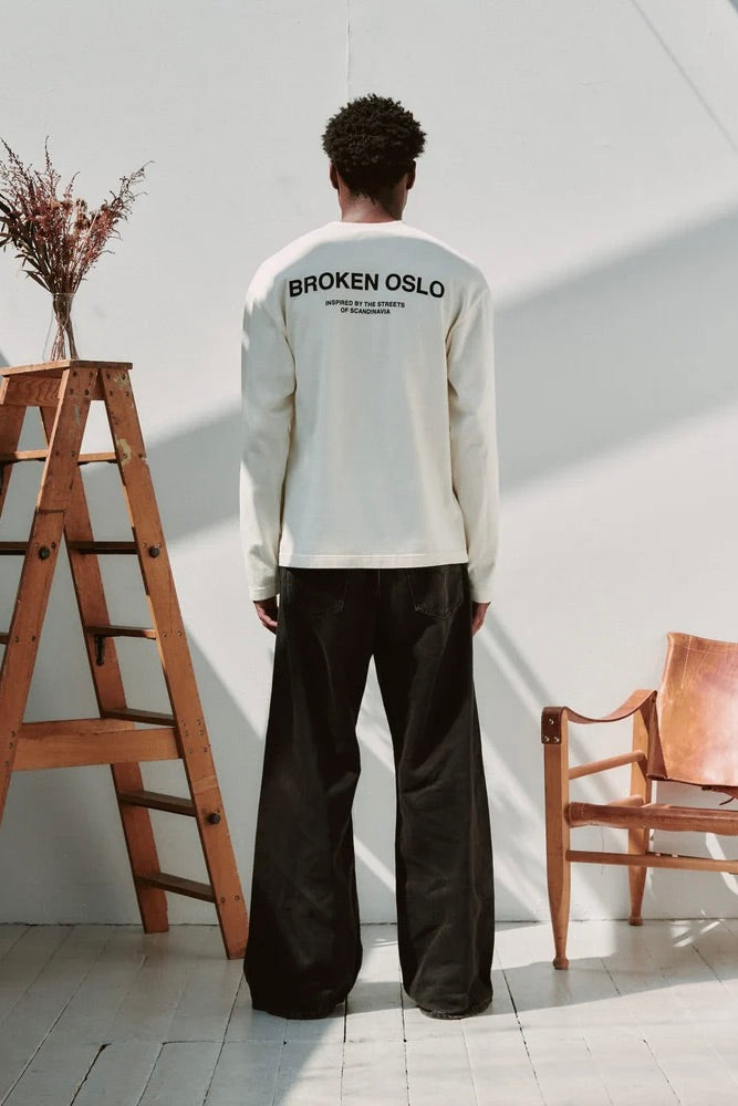 Signature Long Sleeve Offwhite
