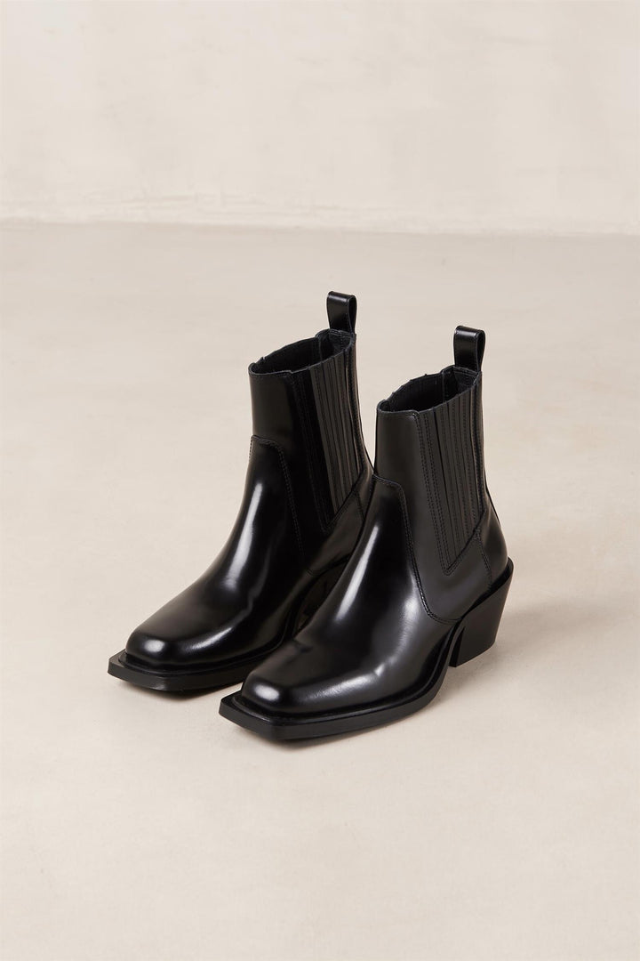 Denver Black Leather Ankle Boots