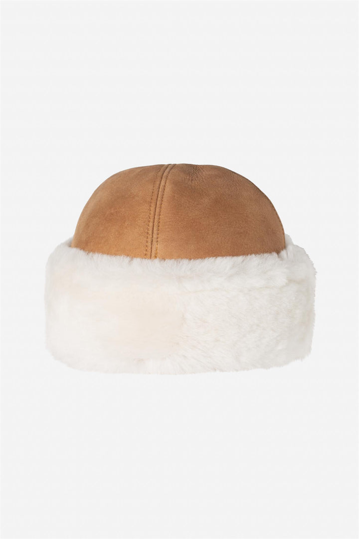 CAMILLA PIHL Azta Beanie Camel Suede - Dale