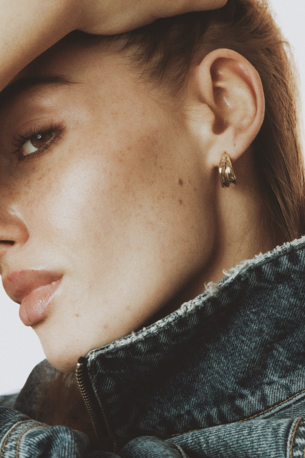 CAMILLA PIHL JEWELRY The Curved Hoops - Dale