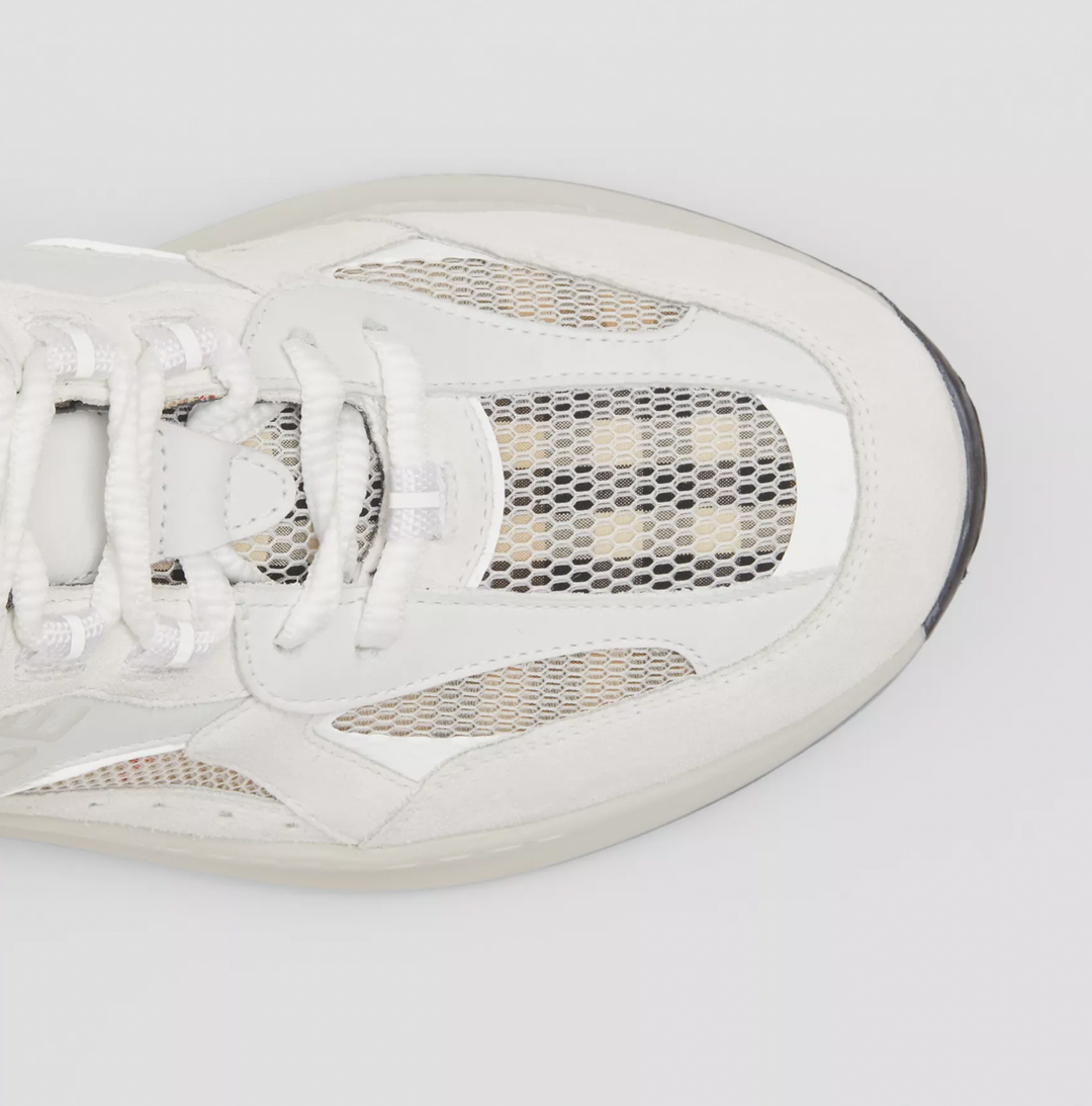 BURBERRY Logo Print Mesh Sneakers - Dale