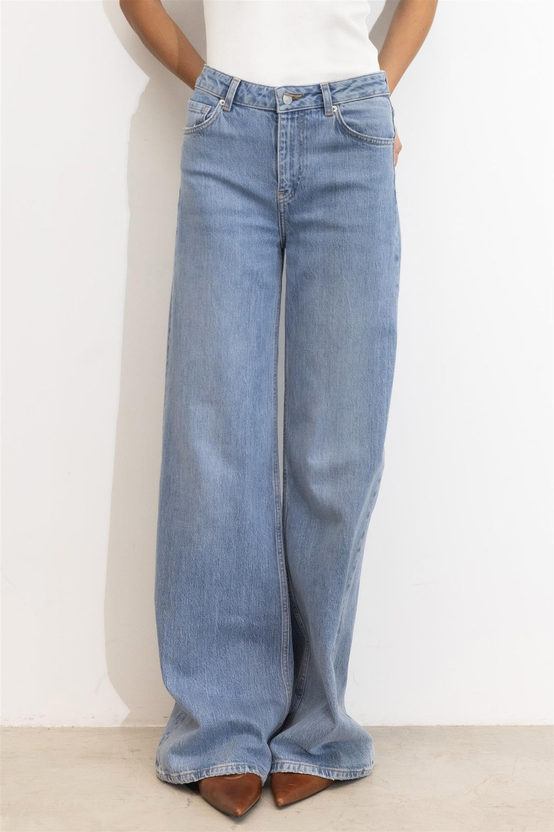 Taylor Mid Blue