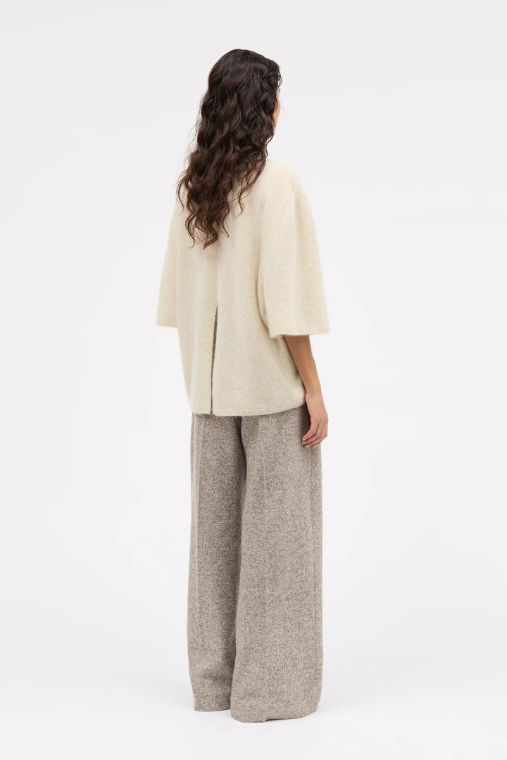 Kolly Yak Ivory