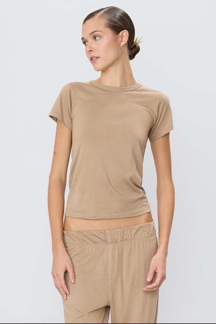 ETERNE Fitted Crew Neck Short Sleeve T-Shirt Taupe Beige - Dale