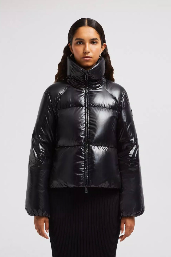 Breteuil Short Down Jacket