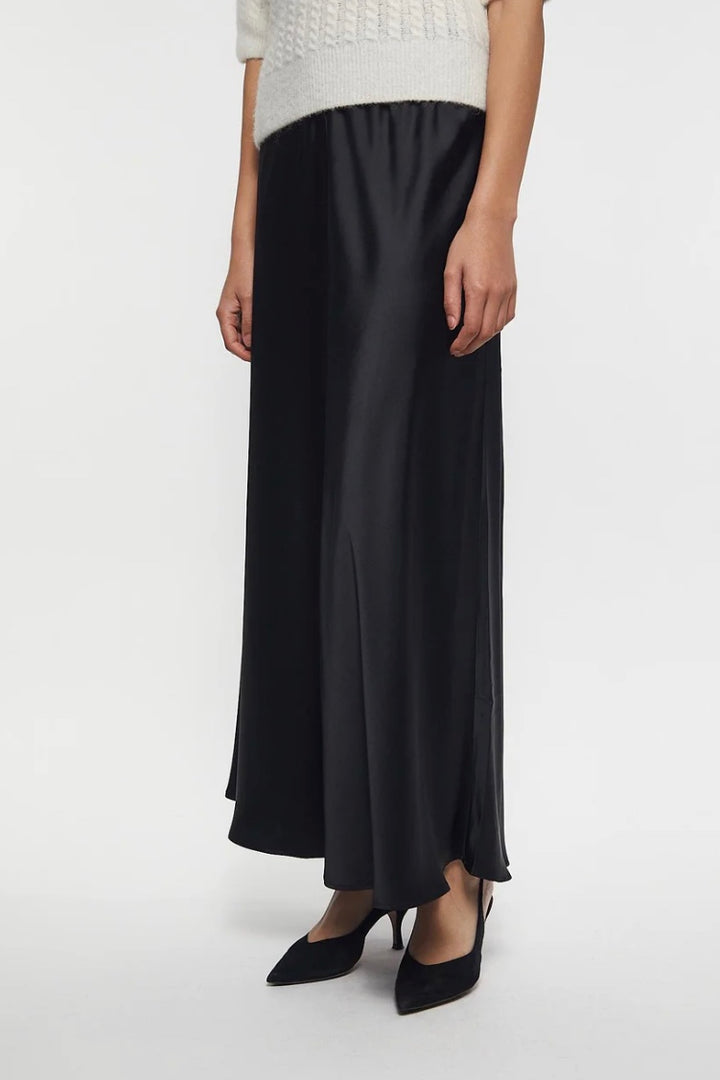 Michelle Skirt Black