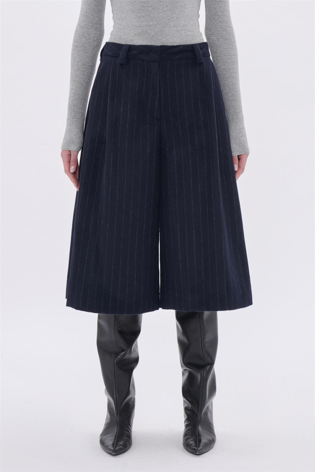 Dakota Pinstripe Wool Bermuda Shorts Night Blue