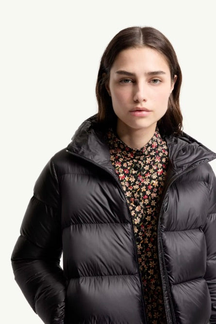 Feligule Hooded Short Down Jacket Black