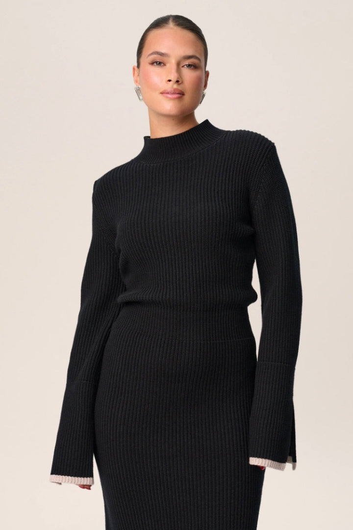 Turin Knitted Midi Dress Black