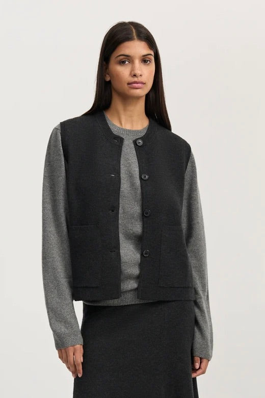 Elva Knitted Vest Antracite