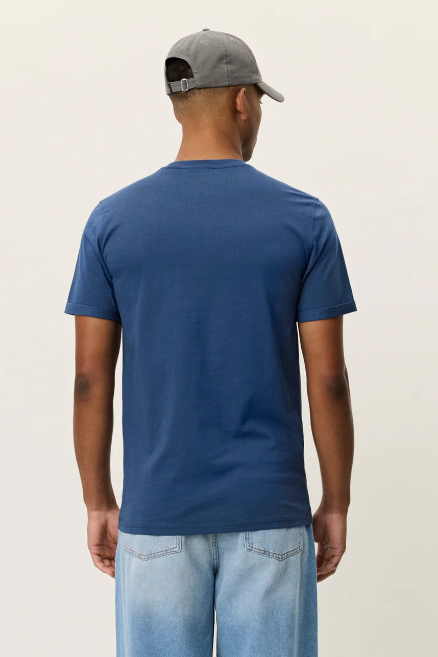 LES DEUX Norregaard Contrast T-Shirt Dark Denim Blue - Dale