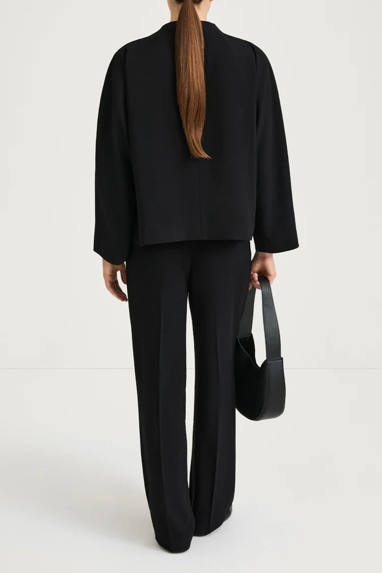 The Dinner Jacket Barrea Black