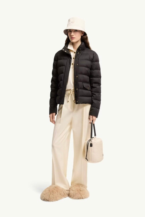 Bessettes Short Down Jacket Black
