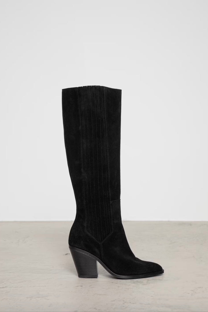 Wilma Knee Boot