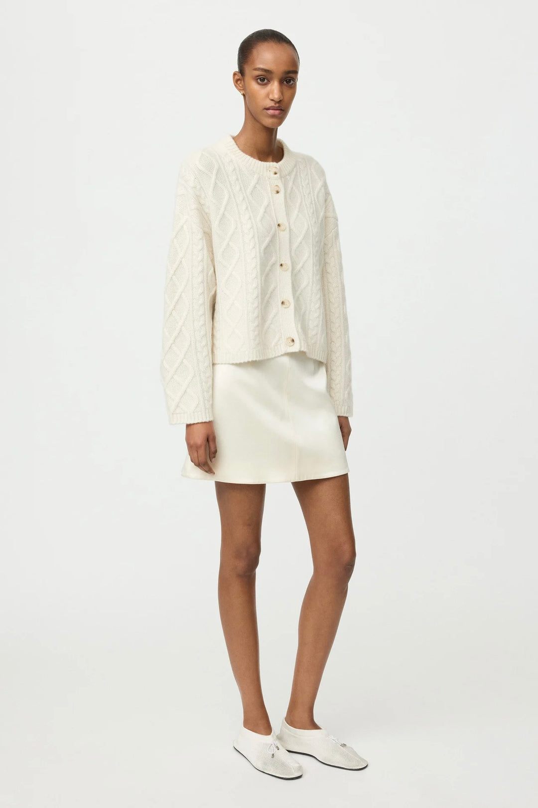 Cable Knit Cardigan Feather White