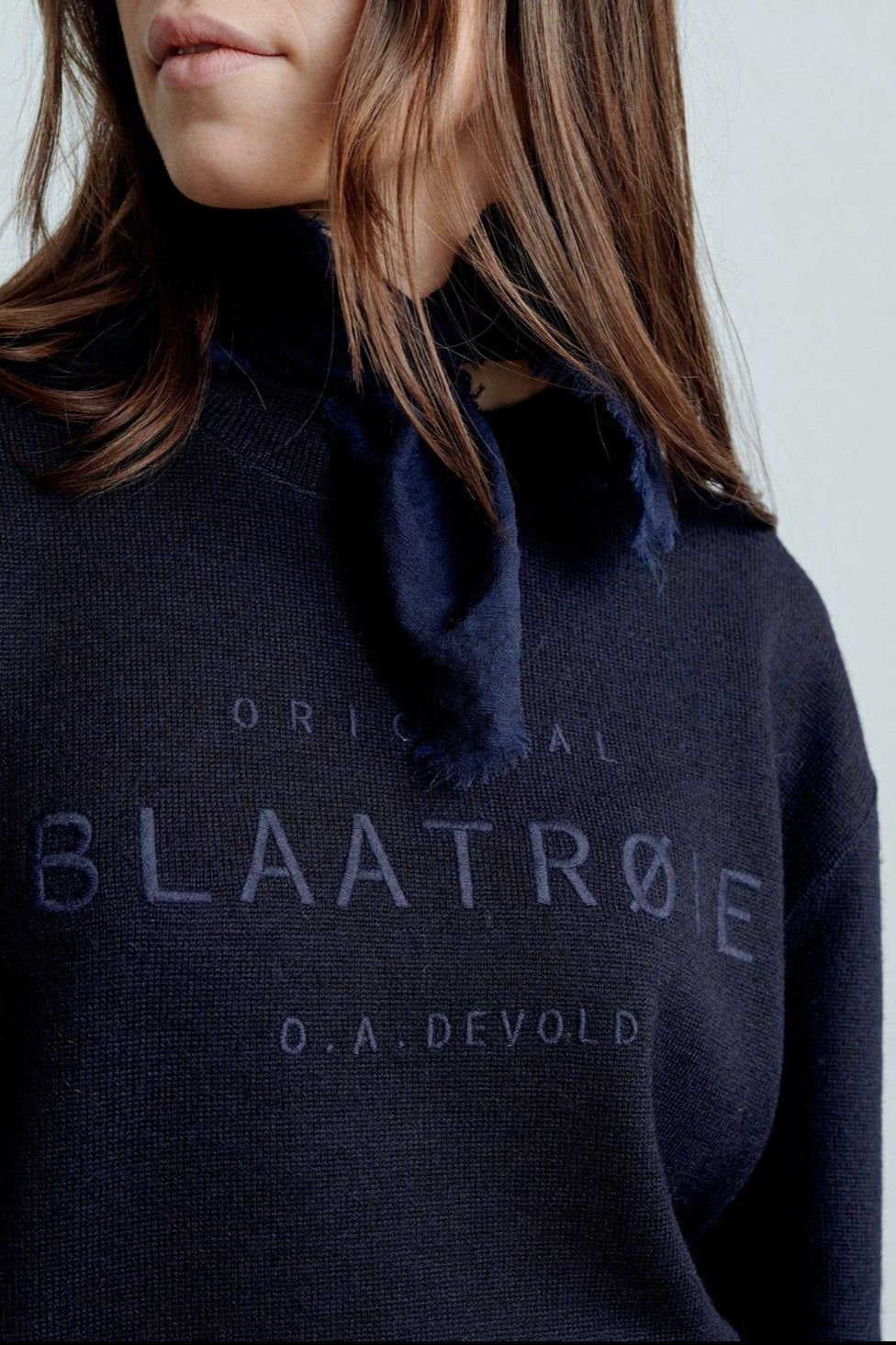 O.A.D O.A.D. Neck Scarf - Navy - Dale